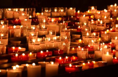 what is the difference between grief and mourning