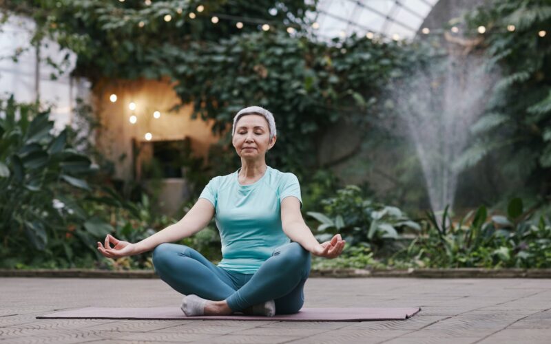 5 mindfulness trainings